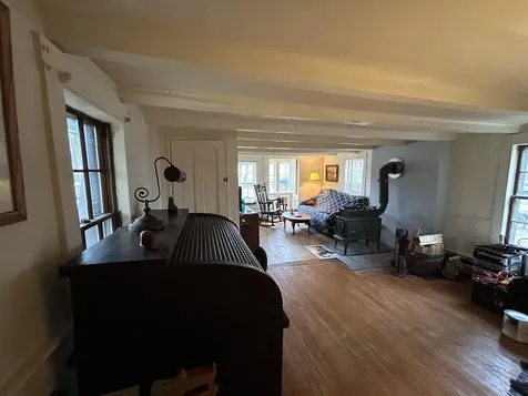 25 Kossuth Street Exeter NH 03833