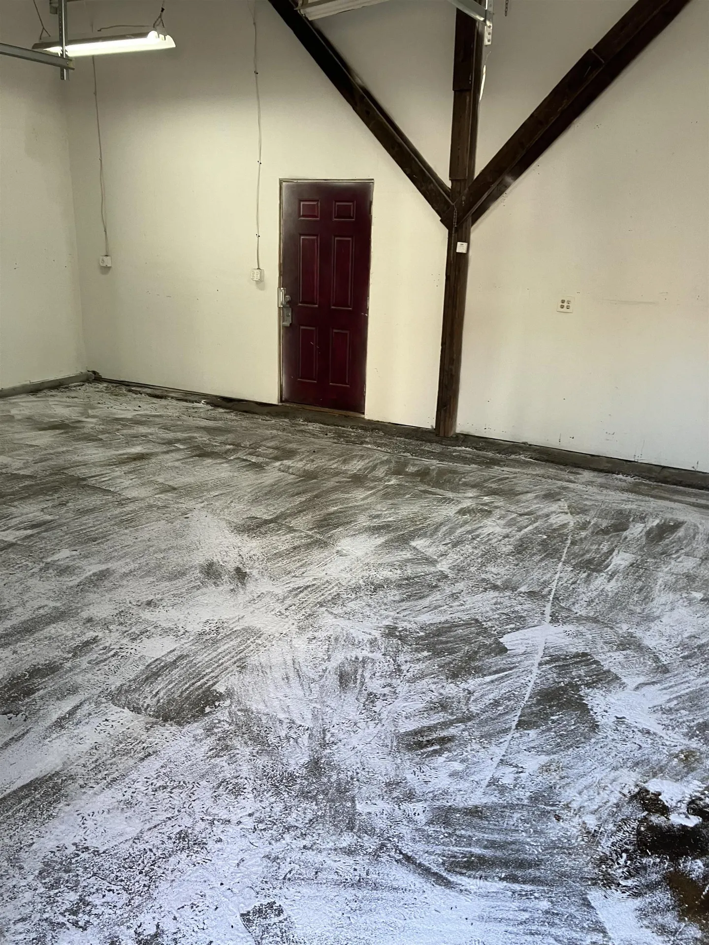 516 Mammoth Road Londonderry NH 03053