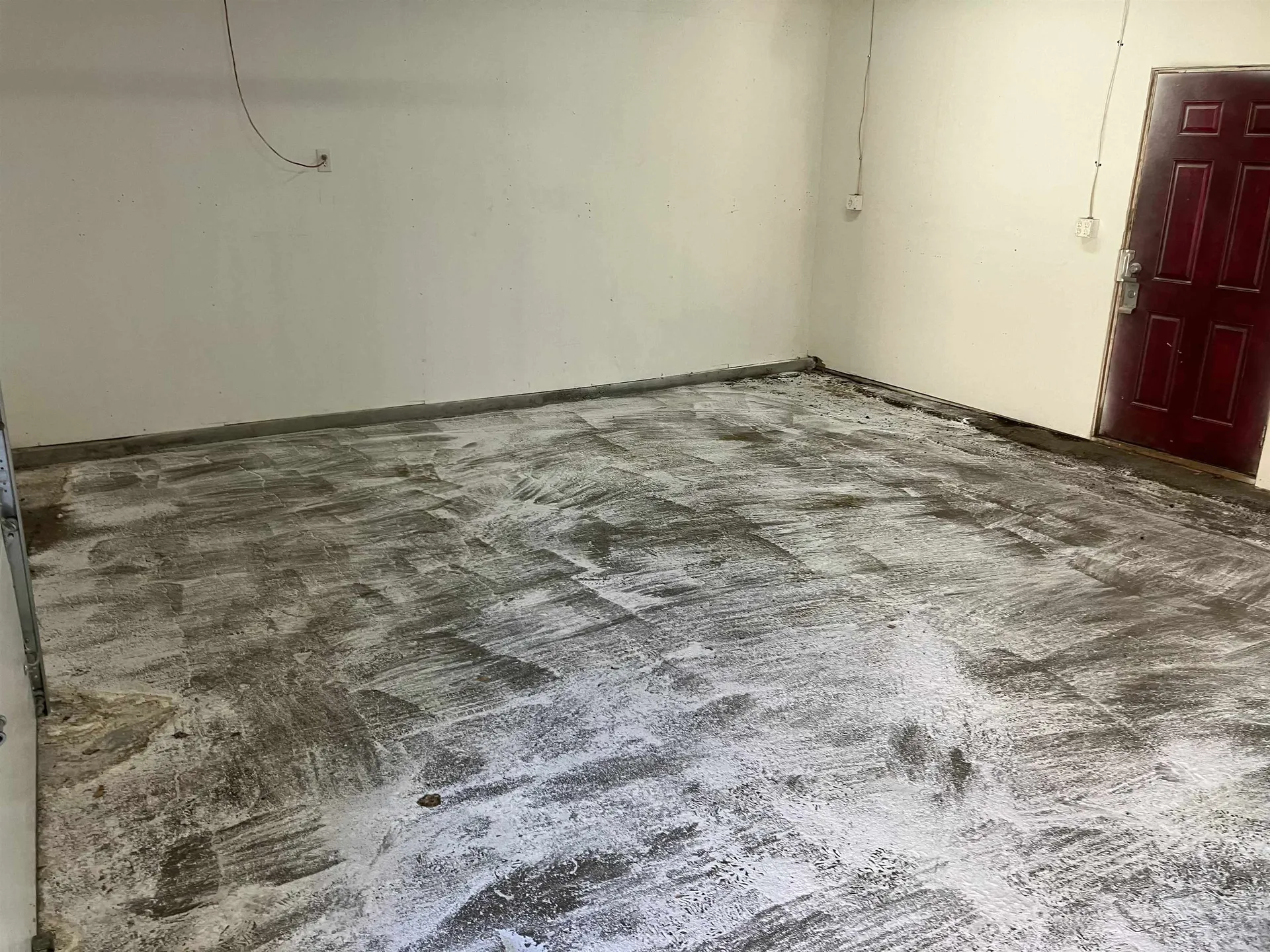 516 Mammoth Road Londonderry NH 03053