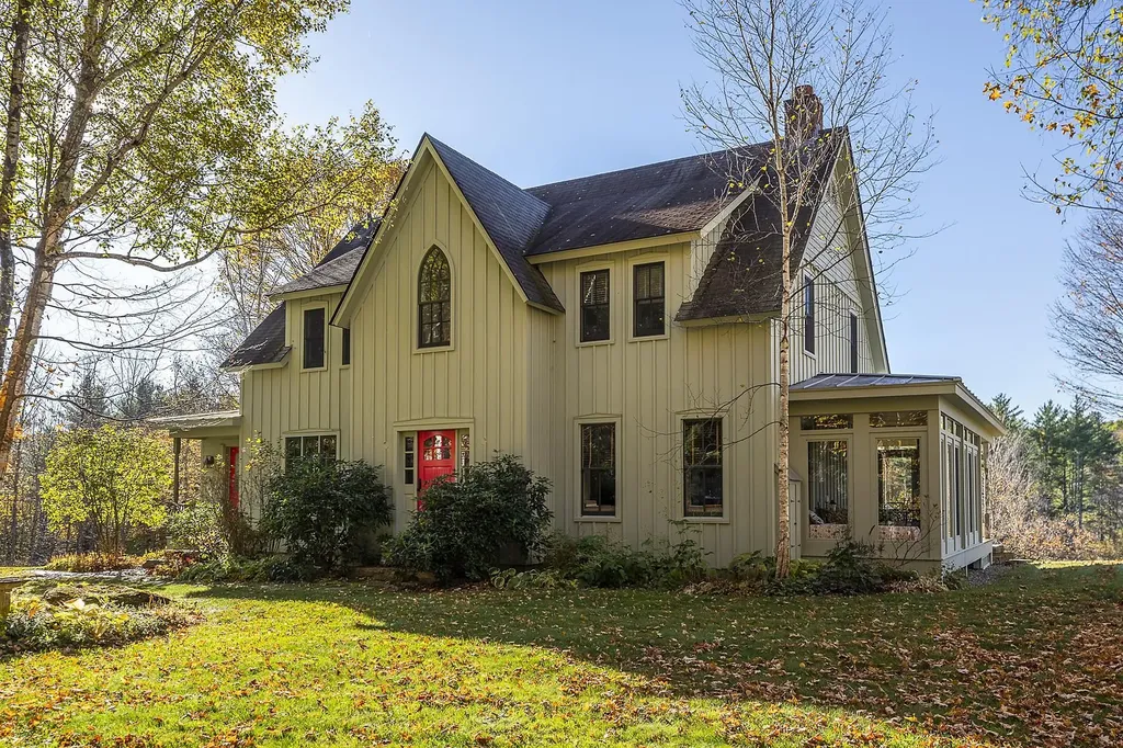 2090 Randall Road Woodstock VT 05091