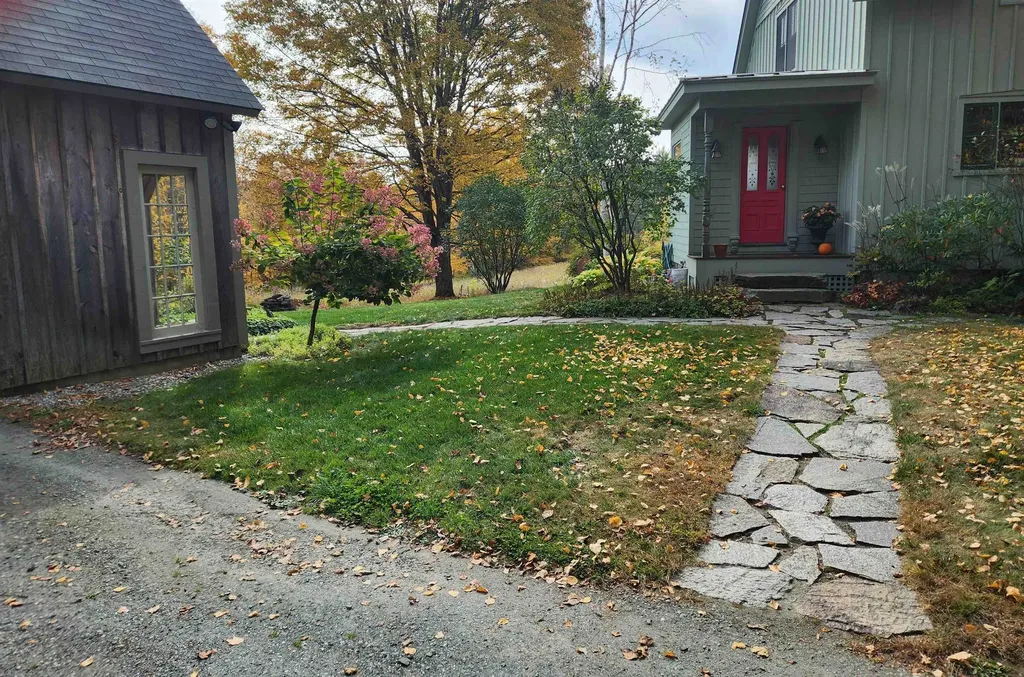 2090 Randall Road Woodstock VT 05091