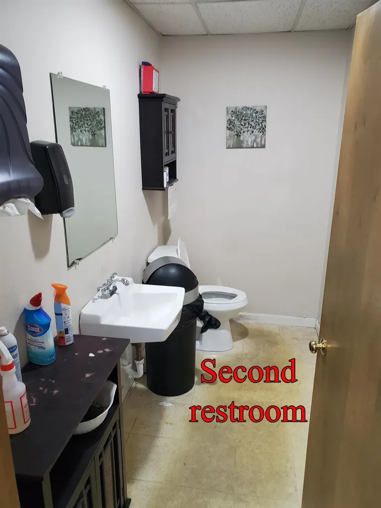 51 Harvey Road Londonderry NH 03087