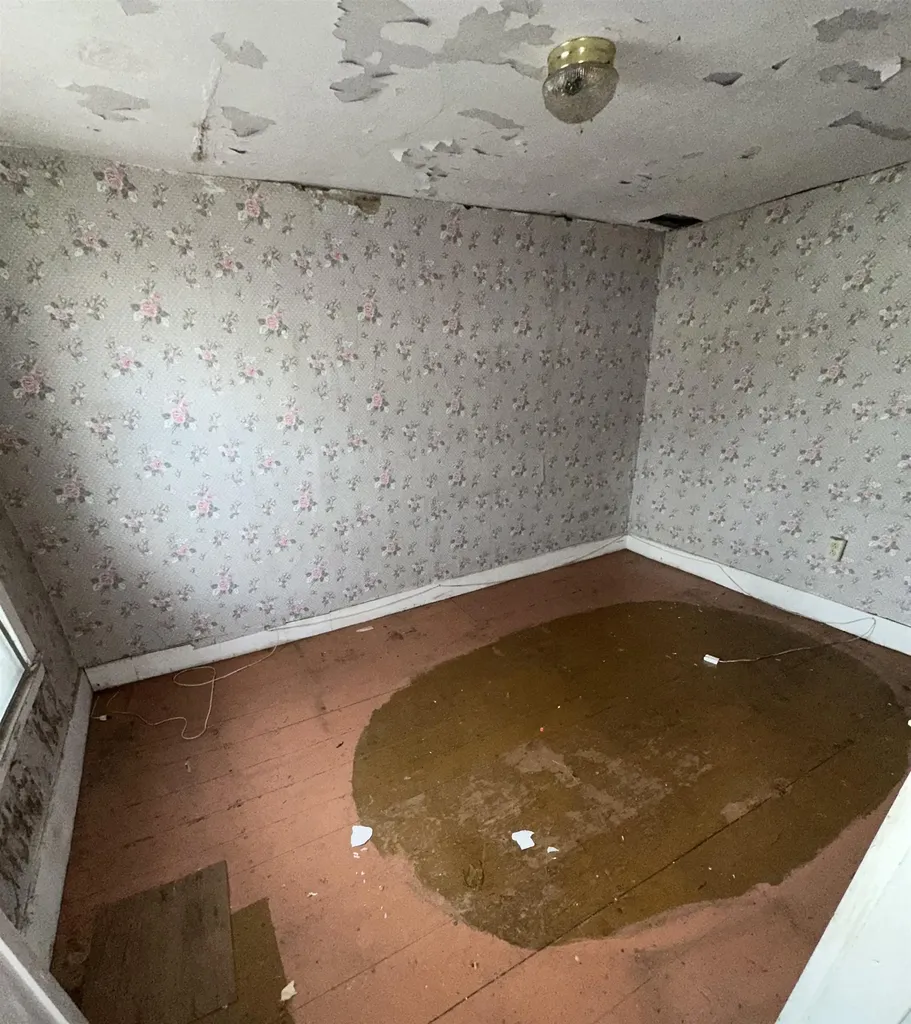 47 Lewis Road Rupert VT 05776