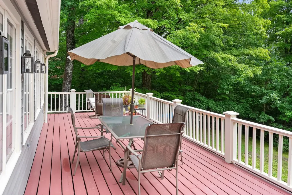 50 Fairgrounds Road Bradford NH 03221