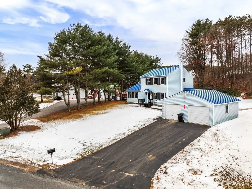 5 Golf Drive Newport NH 03773