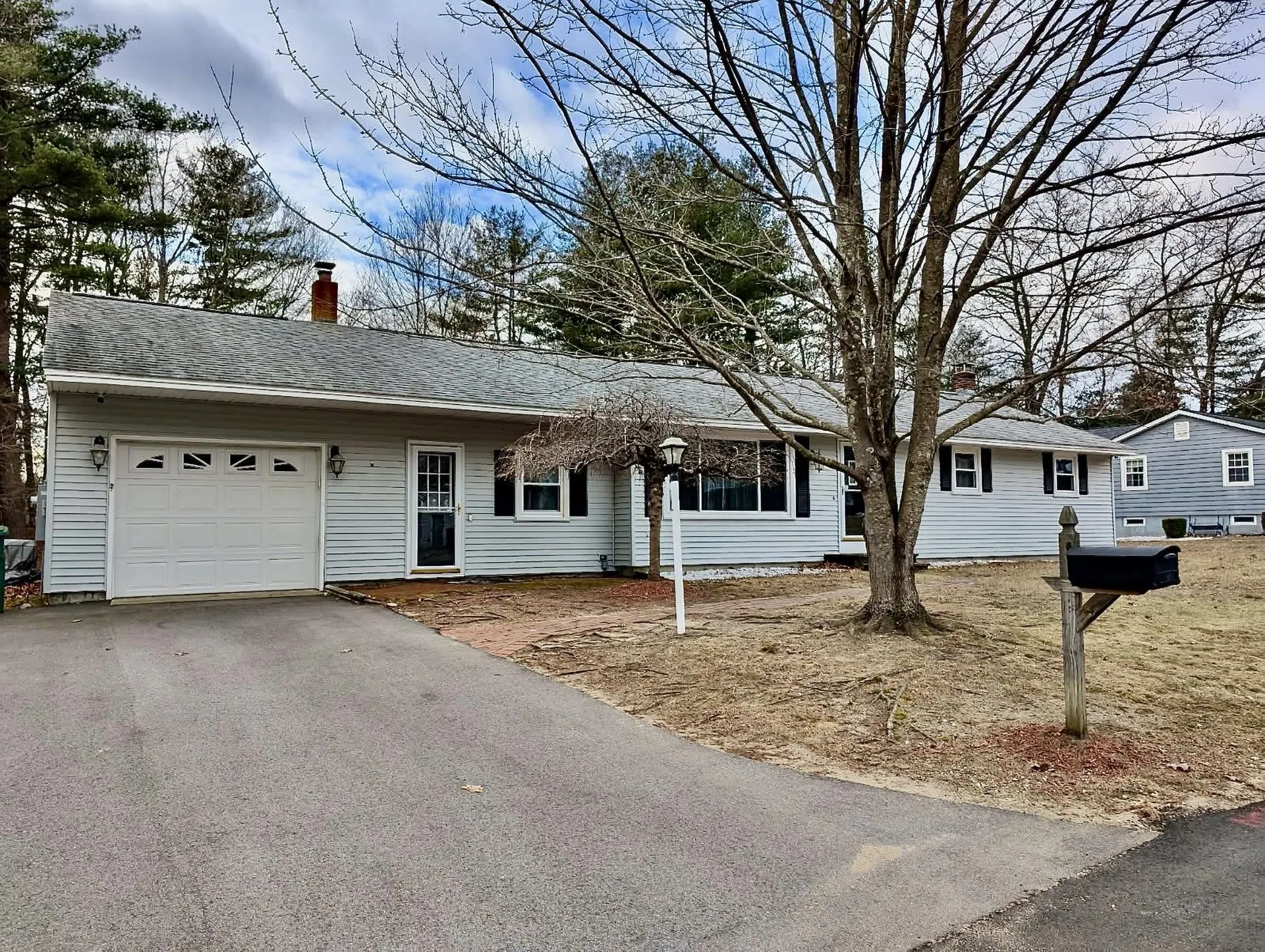 5 Yorkway Drive Nashua NH 03062