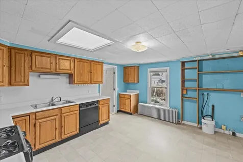 65 River Street Winooski VT 05404