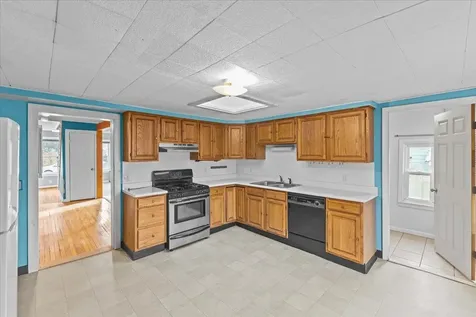 65 River Street Winooski VT 05404