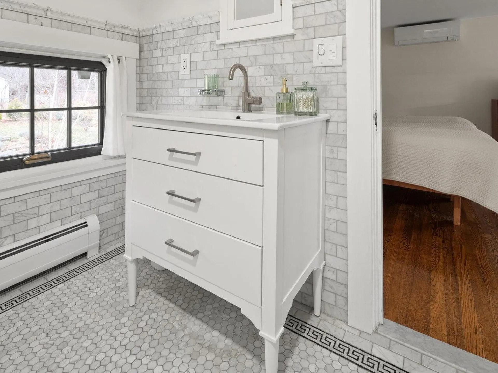 22 Iranistan Road Burlington VT 05401