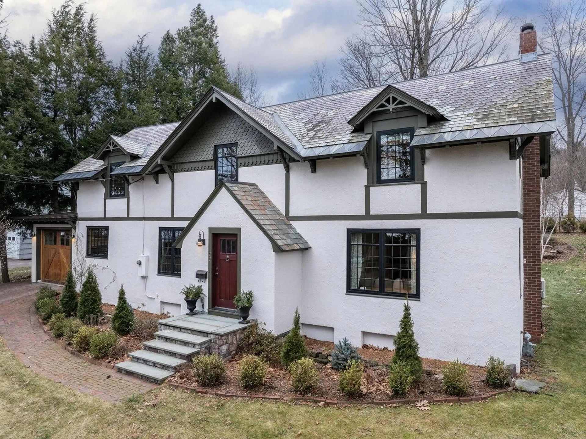 22 Iranistan Road Burlington VT 05401