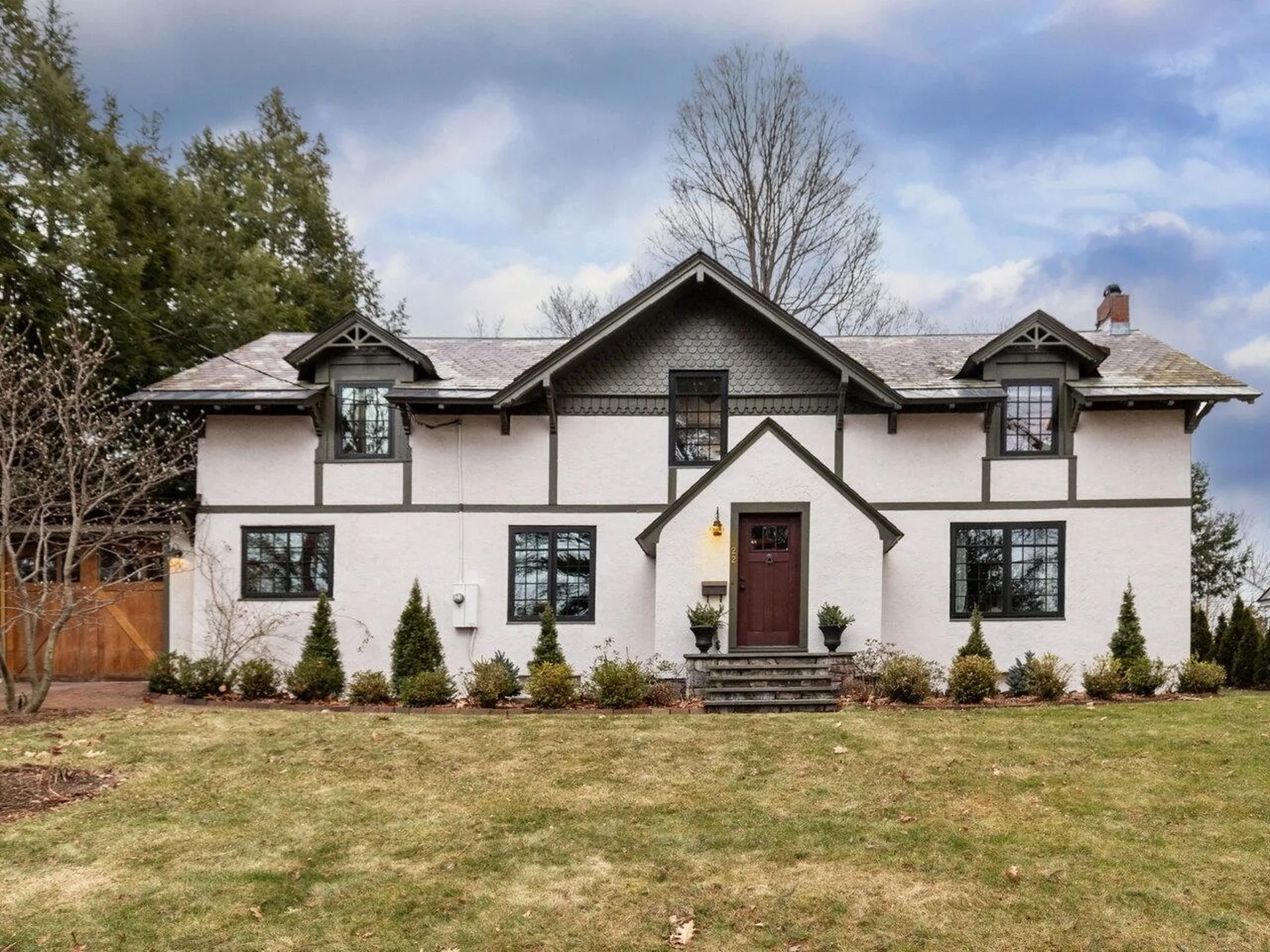 22 Iranistan Road Burlington VT 05401