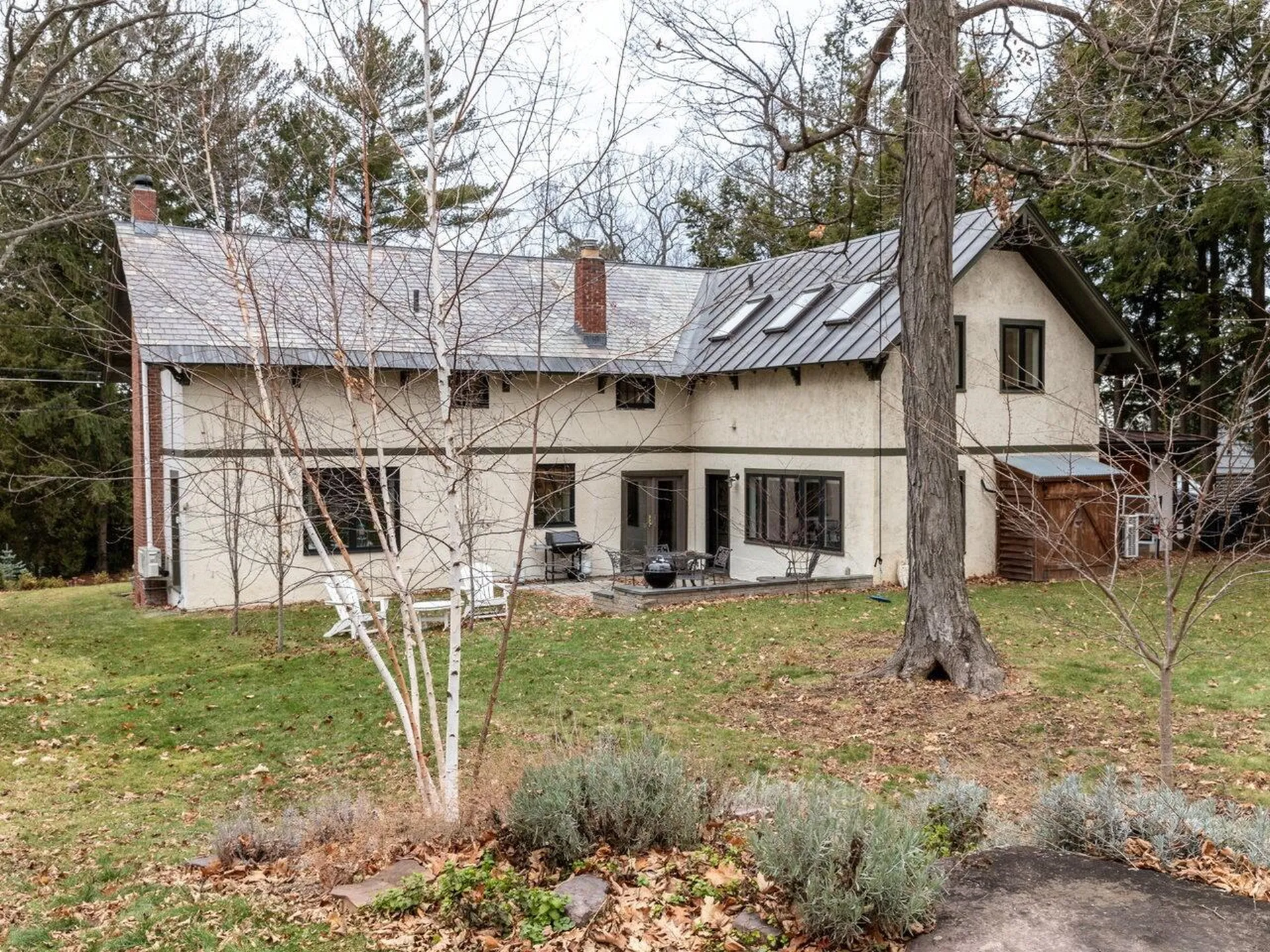 22 Iranistan Road Burlington VT 05401