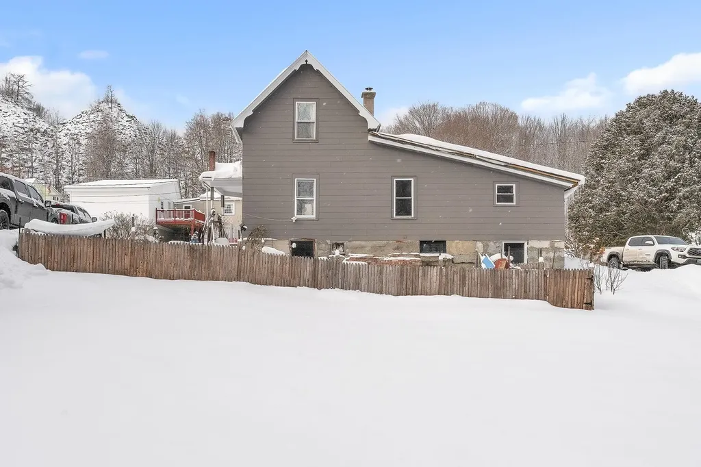 16 Casanova Street Barre Town VT 05641