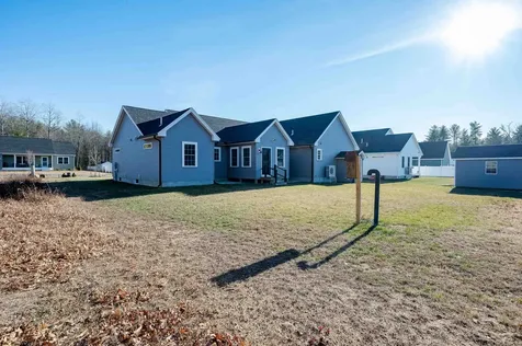 19 Whippoorwill Way Somersworth NH 03878