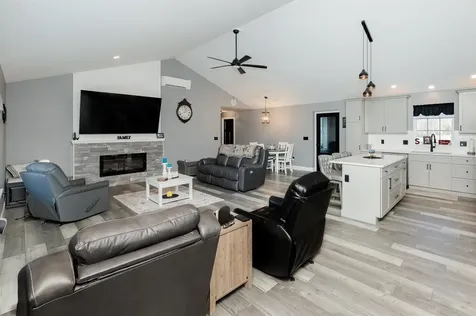 19 Whippoorwill Way Somersworth NH 03878