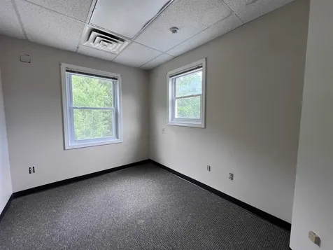 137 Epping Road Exeter NH 03833