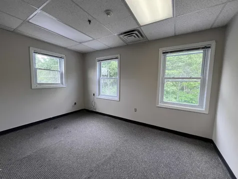 137 Epping Road Exeter NH 03833