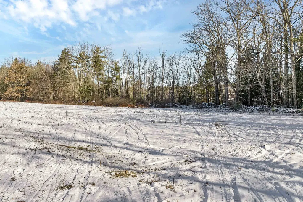 70 Bishop Road Belmont NH 03220