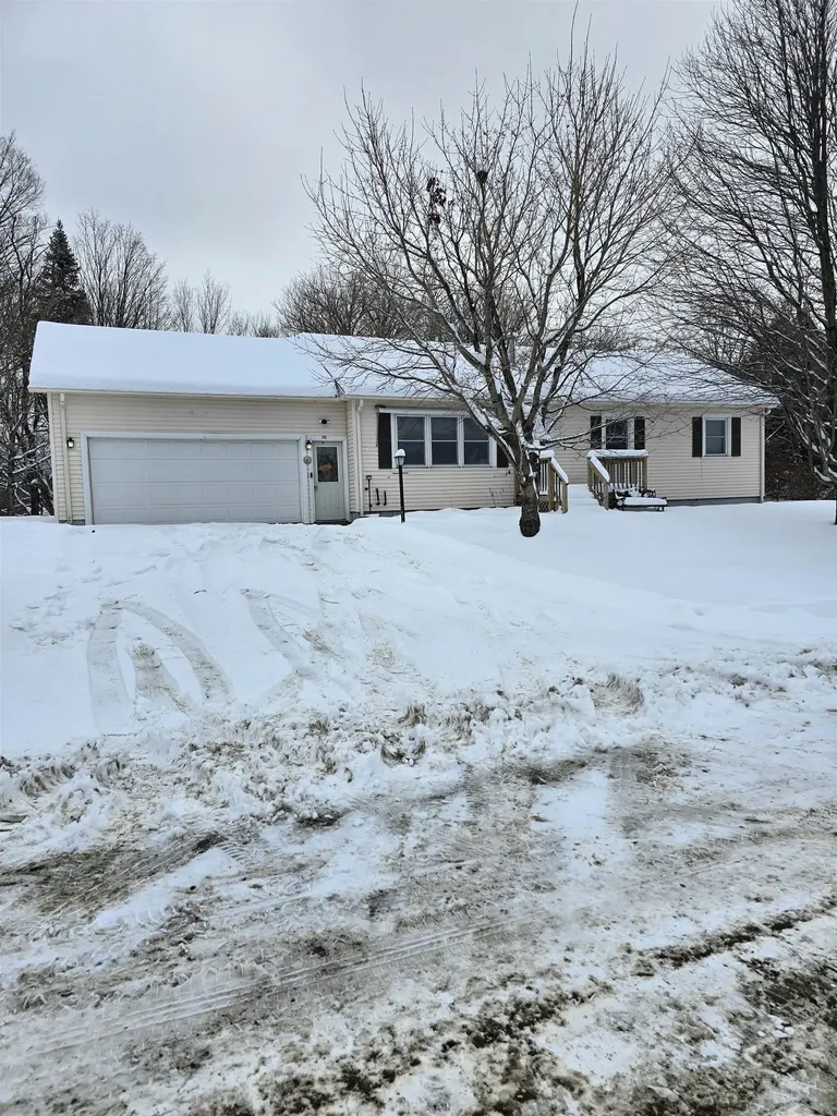 269 Lyndon Heights Drive Lyndon VT 05851