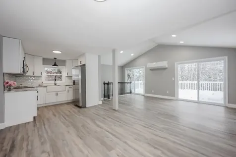 52 Hillside Avenue Bartlett NH 03812