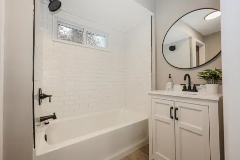 52 Hillside Avenue Bartlett NH 03812