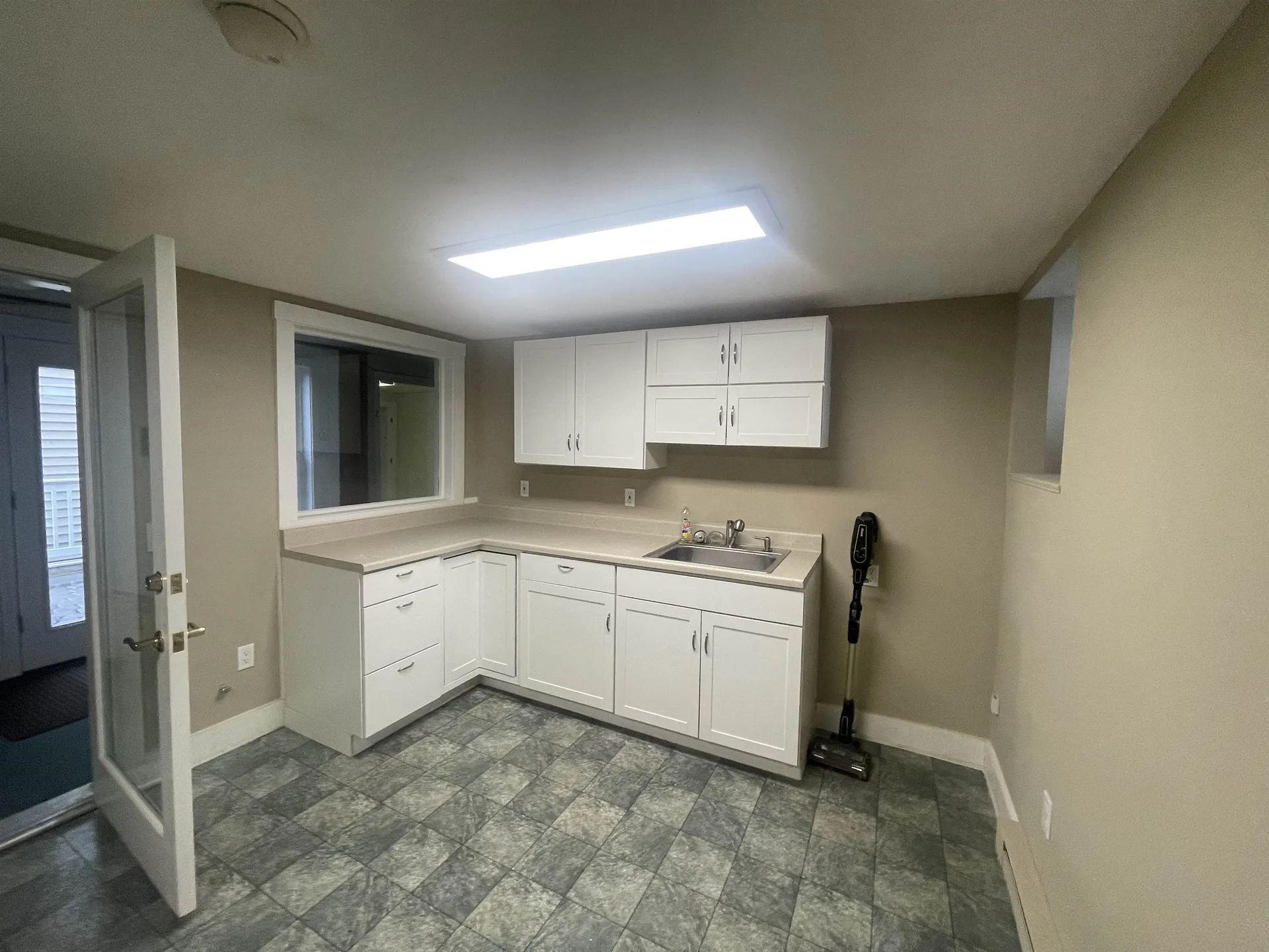 831 Union Avenue Laconia NH 03246