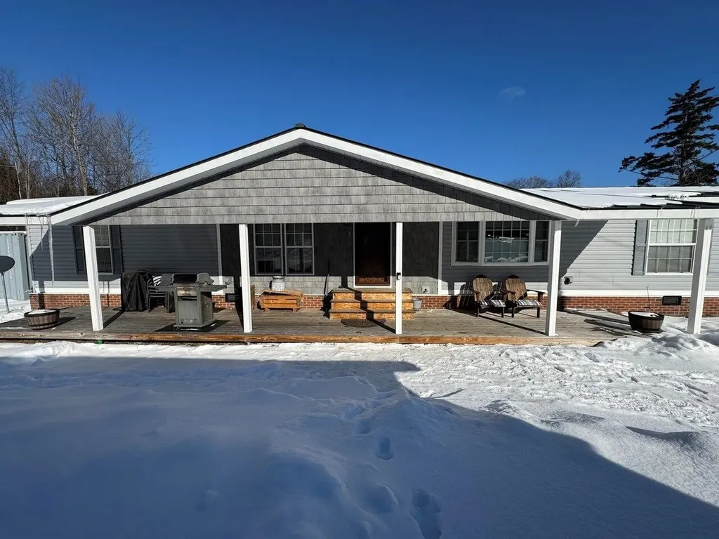 2561 Vt Route 232 Marshfield VT 05658