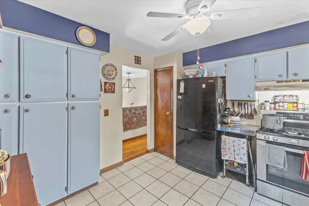 41 South Hill Drive Essex Junction VT 05452