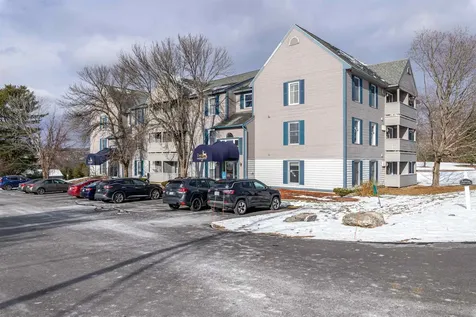 232 Eastern Avenue Manchester NH 03104