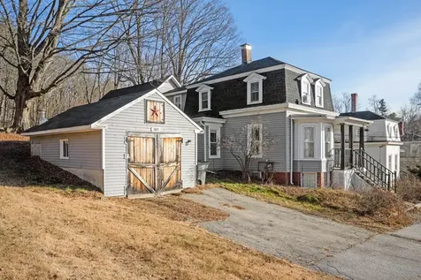 49 Broadway Pembroke NH 03275