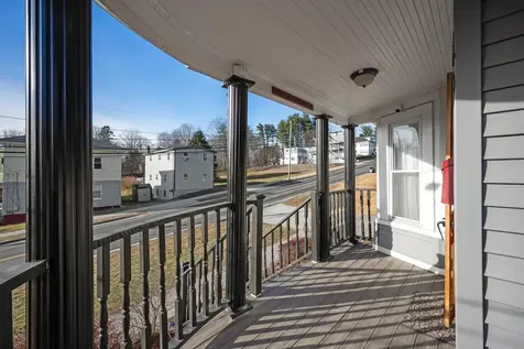 49 Broadway Pembroke NH 03275