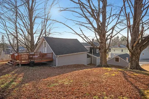 49 Broadway Pembroke NH 03275