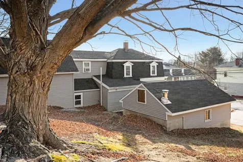 49 Broadway Pembroke NH 03275