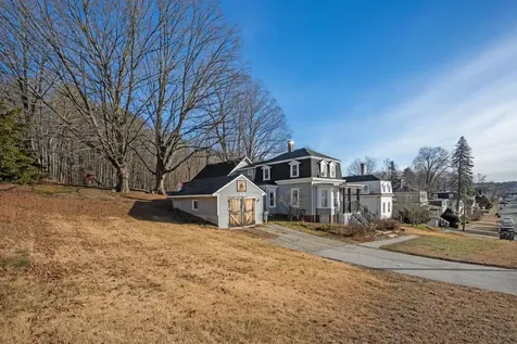 49 Broadway Pembroke NH 03275