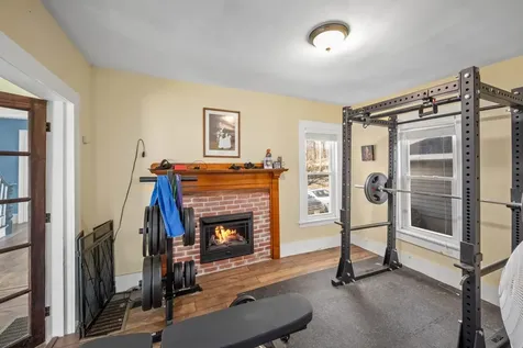 49 Broadway Pembroke NH 03275