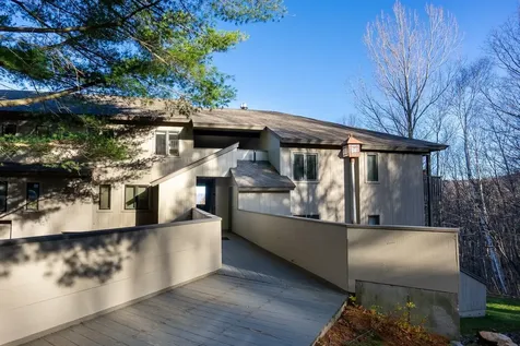 105 Snowside Drive Fayston VT 05673