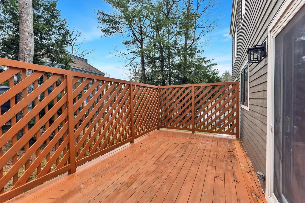 36 Boxwood Circle Milford NH 03055