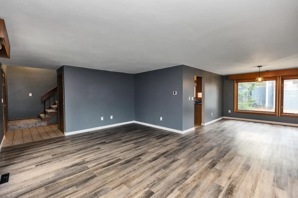 36 Boxwood Circle Milford NH 03055