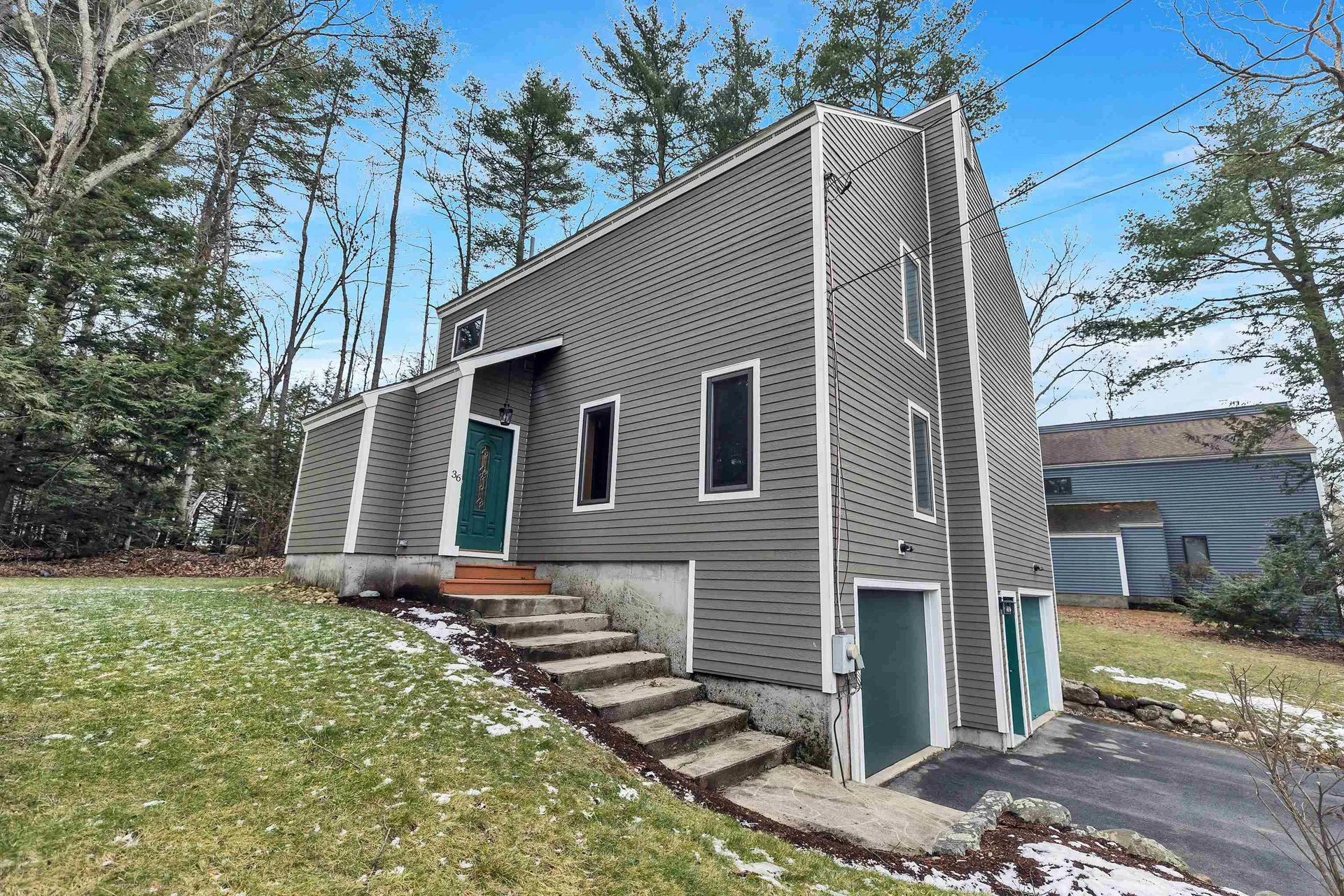 36 Boxwood Circle Milford NH 03055
