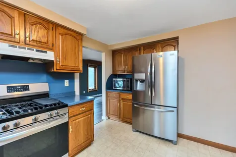 36 Boxwood Circle Milford NH 03055