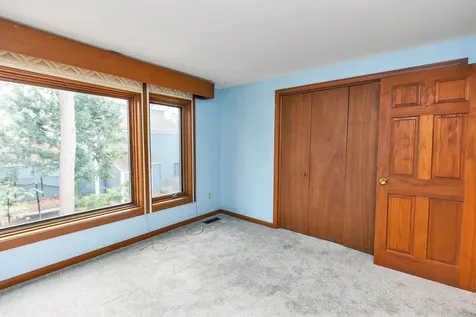 36 Boxwood Circle Milford NH 03055