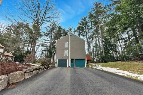 36 Boxwood Circle Milford NH 03055