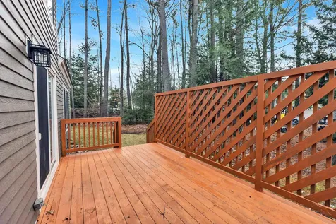 36 Boxwood Circle Milford NH 03055