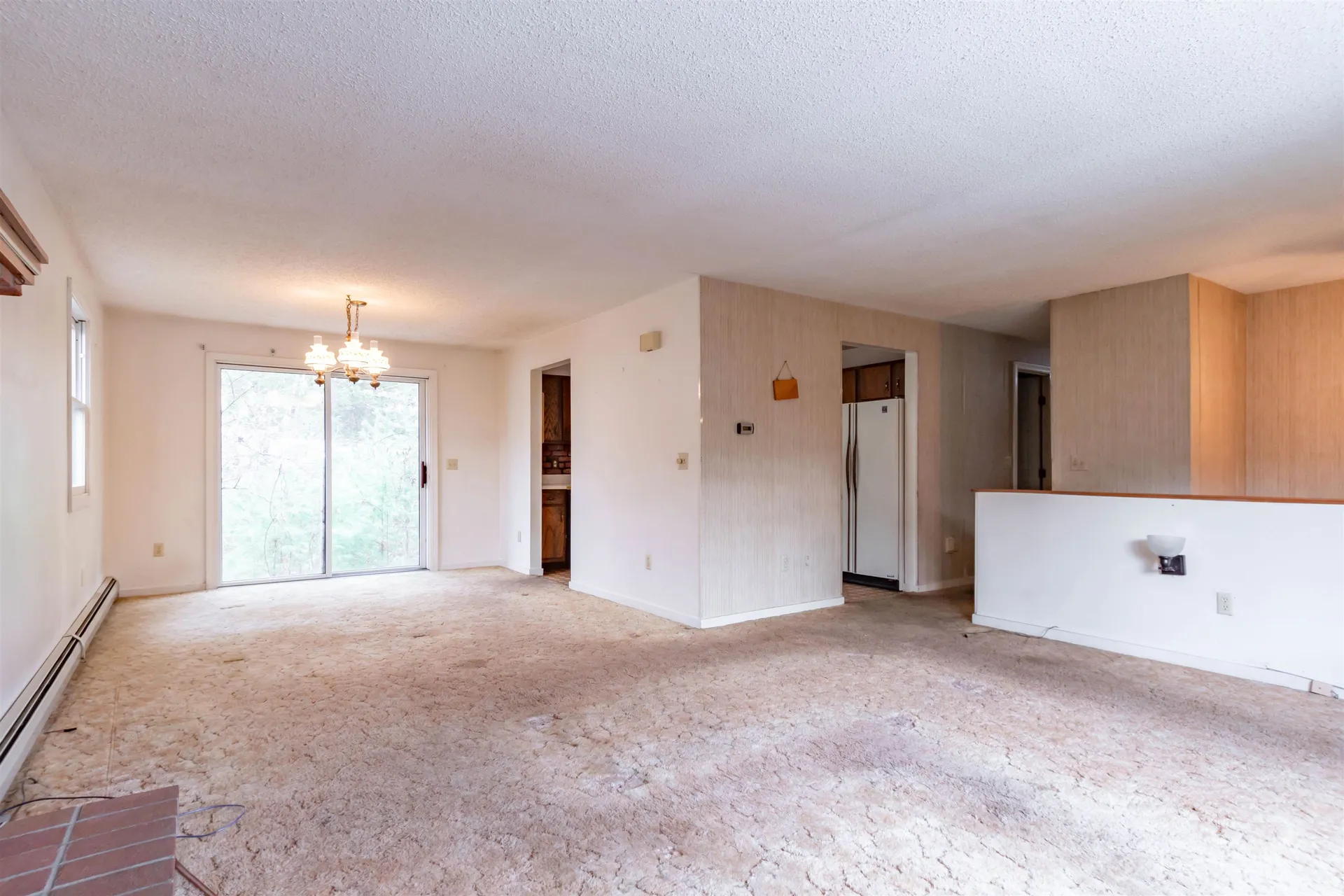 72 Pioneer Drive Nashua NH 03062
