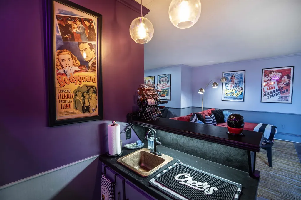 94 Hillhaven Road Manchester NH 03104