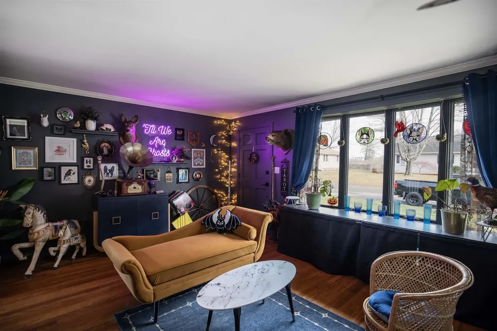 94 Hillhaven Road Manchester NH 03104