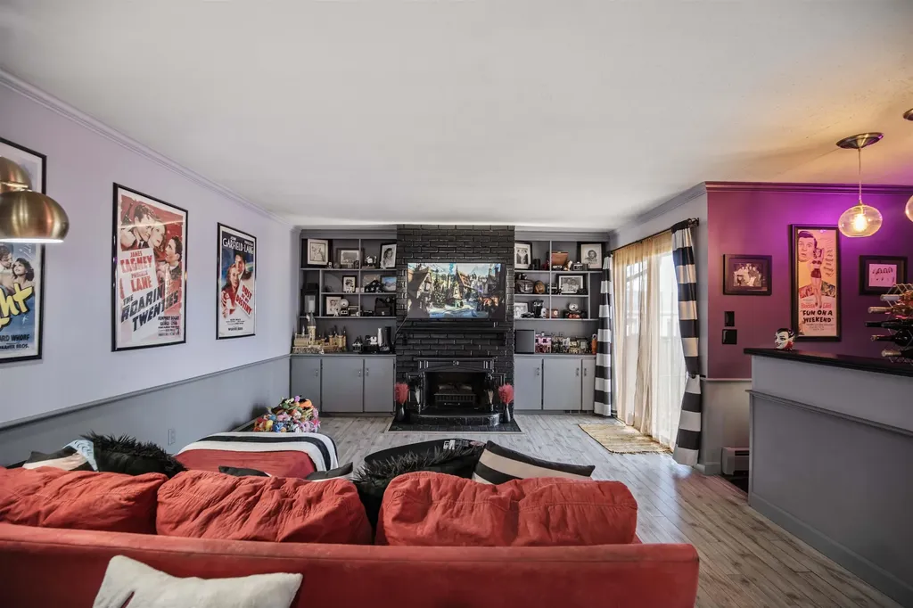 94 Hillhaven Road Manchester NH 03104