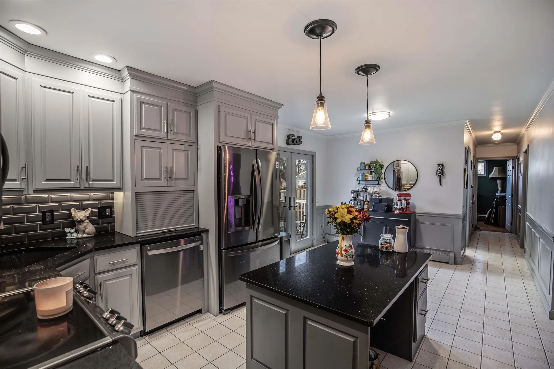 94 Hillhaven Road Manchester NH 03104