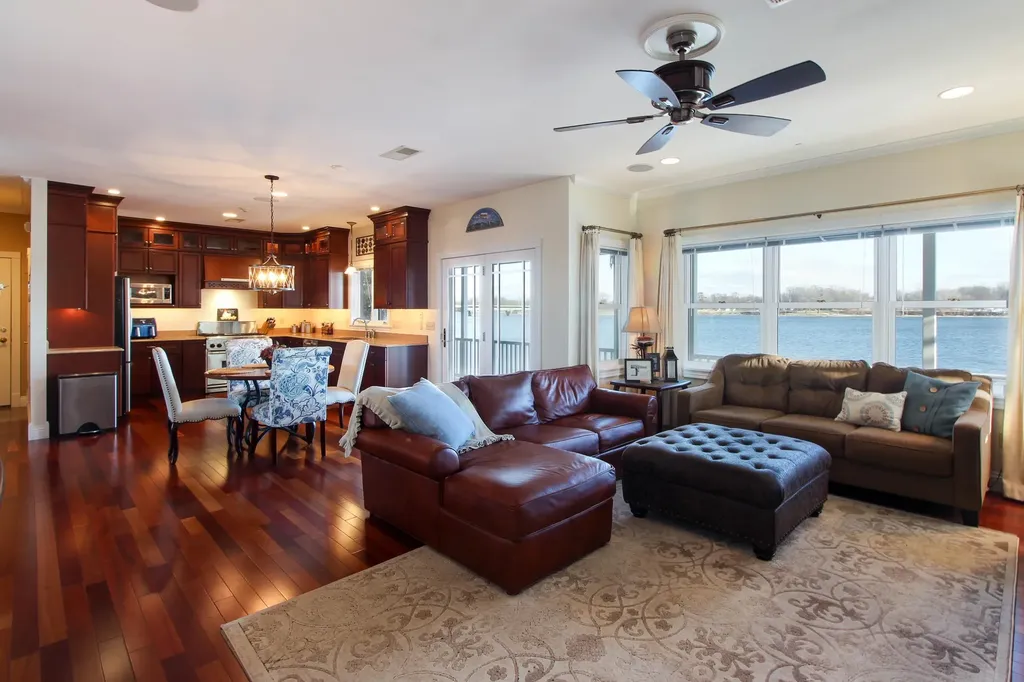 27 Poor Farm Road Alburgh VT 05440