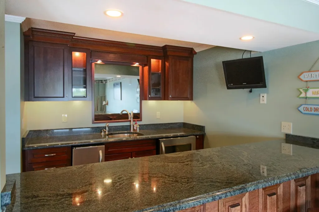 27 Poor Farm Road Alburgh VT 05440